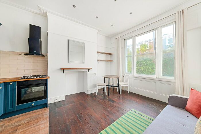 1 Bedroom Flat For Sale In Askew Road, Askew Village, Shepherd's Bush, W12