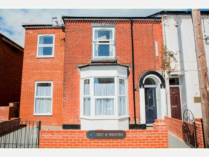 6 Bedroom Semi-Detached House To Rent In Padwell Road, Southampton, SO14