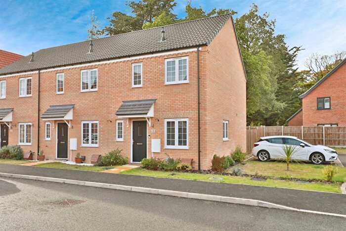 2 Bedroom Semi-Detached House For Sale In Hawthorn Drive, Rackheath, Norwich, NR13