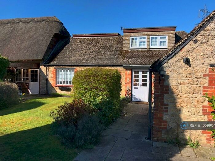 2 Bedroom Detached House To Rent In Nobles Lane, Oxford, OX2