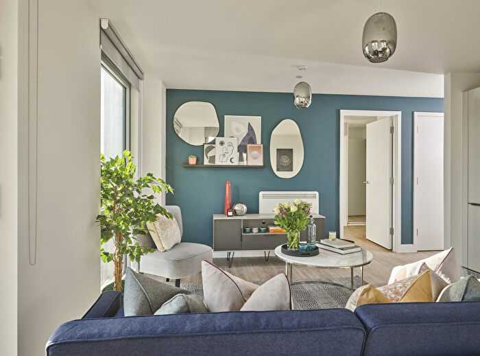 2 Bedroom Apartment To Rent In Solstice Apartments, Milton Keynes Milton Keynes, MK9