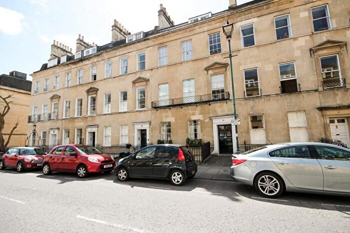 2 Bedroom Flat To Rent In Edward Street, Bathwick, Bath, BA2