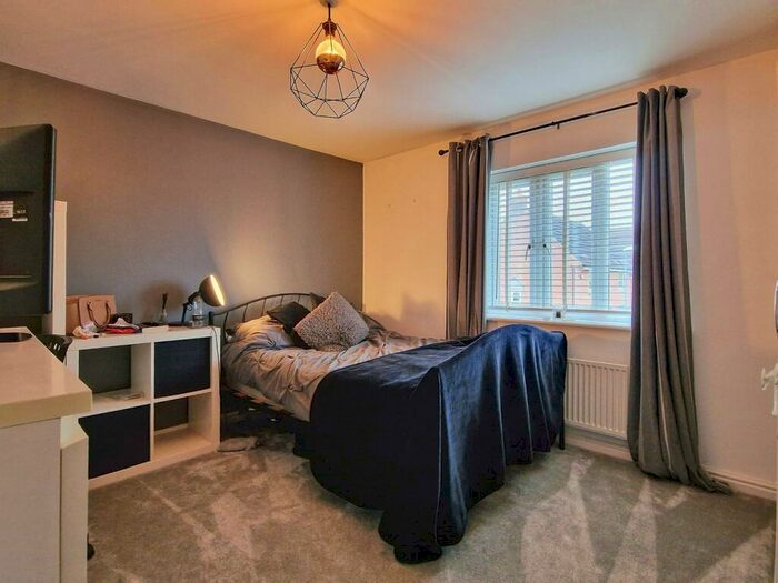 4 Bedroom Detached House For Sale In Butler Drive, Lidlington, Bedfordshire, MK43