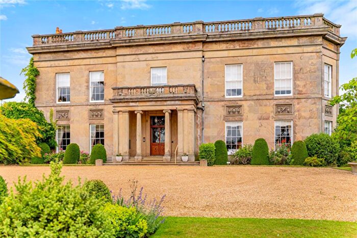 3 Bedroom Town House For Sale In Birtles Lane, Over Alderley, SK10