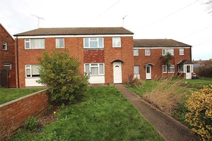 3 Bedroom Terraced House For Sale In Newington Close, Southend-on-Sea, SS2
