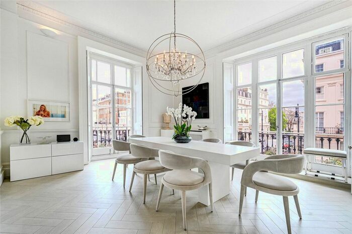 2 Bedroom Flat To Rent In Eaton Place, Belgravia, SW1X