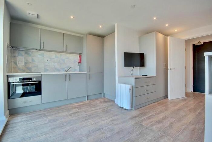 Studio To Rent In Brunel House, The Hard, Portsmouth, PO1