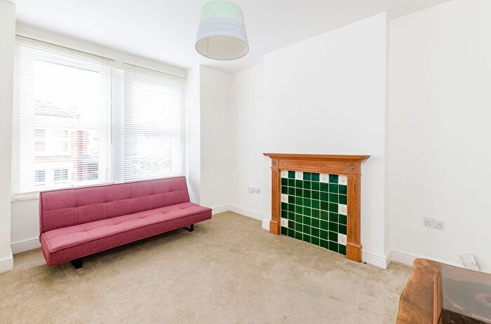 2 Bedroom Maisonette To Rent In Fairlight Road, Tooting, London, SW17