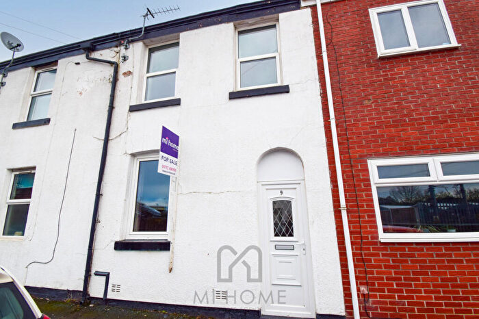 2 Bedroom Terraced House To Rent In Garstang Road South, Wesham, Preston, Lancashire, PR4