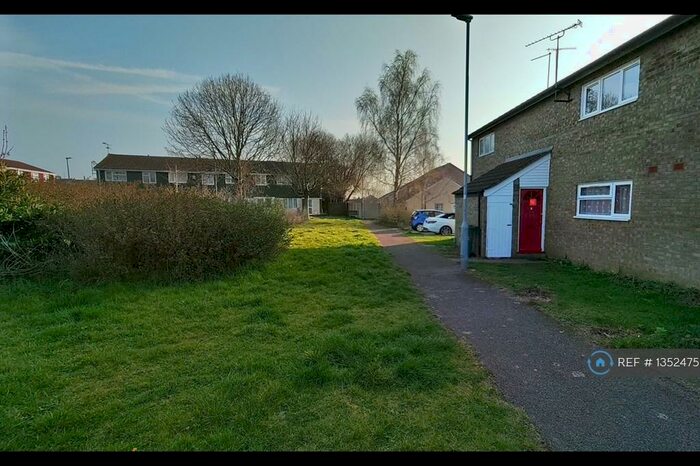 1 Bedroom Flat To Rent In Repton Close, Luton, LU3