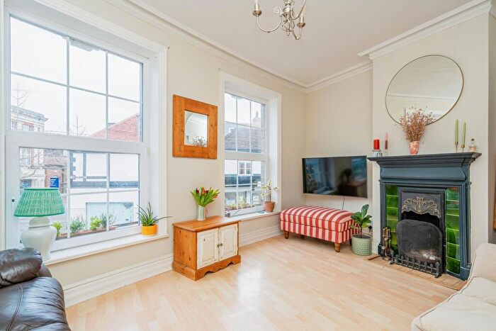 2 Bedroom Maisonette For Sale In Church Street, Leatherhead, Surrey, KT22