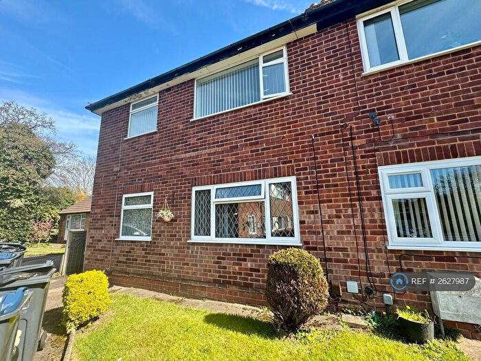 2 Bedroom Maisonette To Rent In Gayhurst Drive, Birmingham, B25