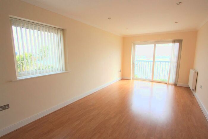 1 Bedroom Flat To Rent In Dane Road, Newquay, TR7