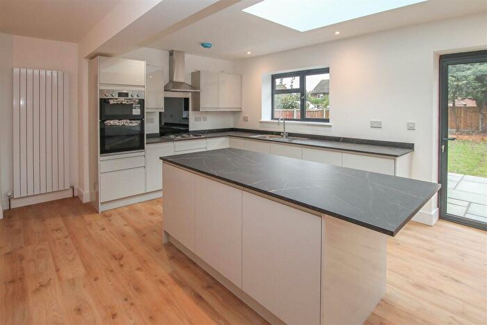 3 Bedroom Terraced House For Sale In Stocks Lane, Kelvedon Hatch, Brentwood, CM15
