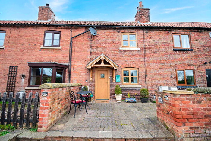 3 Bedroom Terraced House For Sale In Town Street, Sutton, Retford, DN22