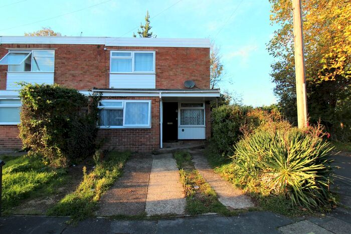 6 Bedroom End Of Terrace House To Rent In Greenways, Englefield Green, Egham, TW20