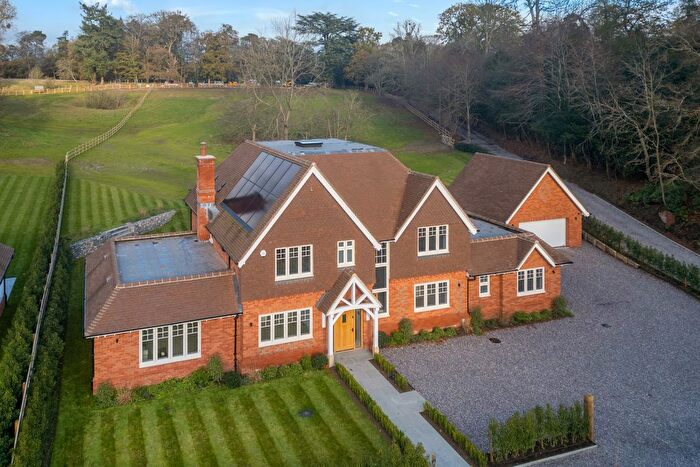 6 Bedroom Detached House For Sale In Latham House, Arkell Lane, Farnham, GU10
