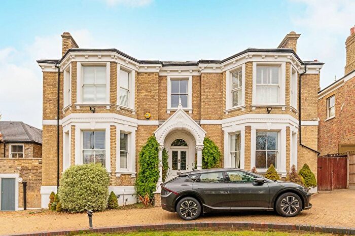 6 Bedroom Detached House To Rent In Dulwich Wood Avenue, Gipsy Hill, London, SE19