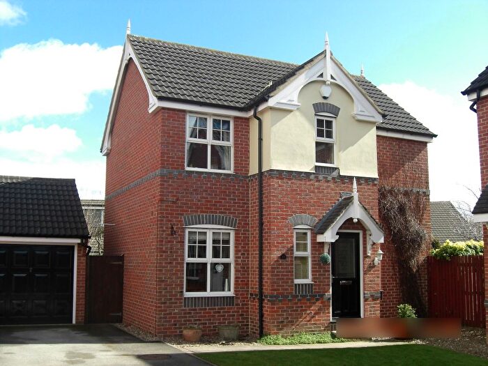 3 Bedroom Detached House To Rent In The Crimbles, Wakefield, WF4