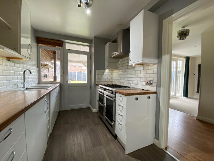 3 Bedroom Terraced House For Sale In The Readings, Harlow, Essex, CM18