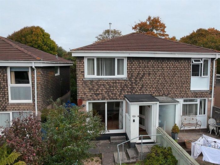 2 Bedroom Semi-Detached House For Sale In Downfield Drive, Plymouth, PL7