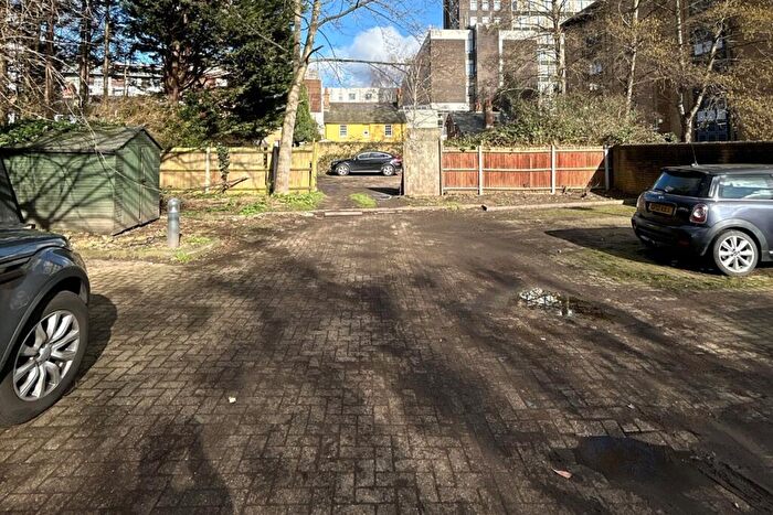 Land For Sale In Land On The South Side Of Oaklea Passage, Kingston Upon Thames, KT1