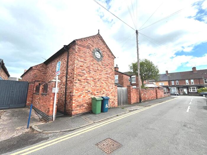 2 Bedroom Cottage To Rent In Bellasis Street, Stafford, ST16
