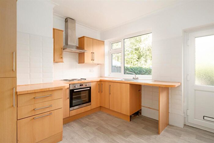 2 Bedroom End Of Terrace House To Rent In Rose Cottages, Hasland Road, Chesterfield, S41