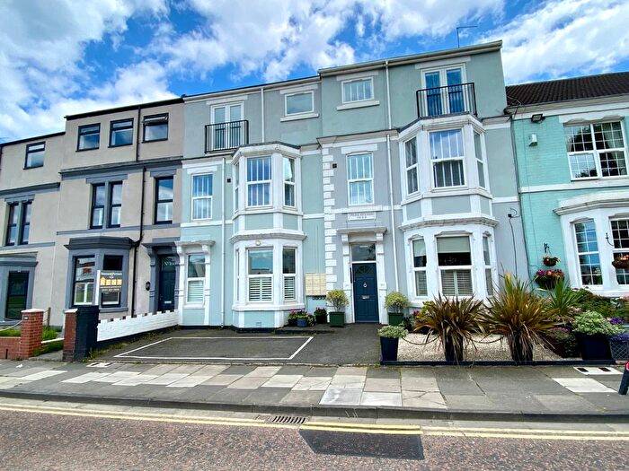2 Bedroom Property To Rent In Park Avenue, Whitley Bay, NE26
