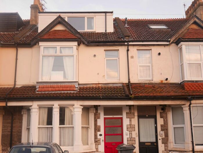 1 Bedroom Flat To Rent In Swiss Road, Weston-Super-Mare, North Somerset, BS23