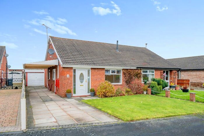 2 Bedroom Bungalow To Rent In Columbine Close, Widnes, Cheshire, WA8