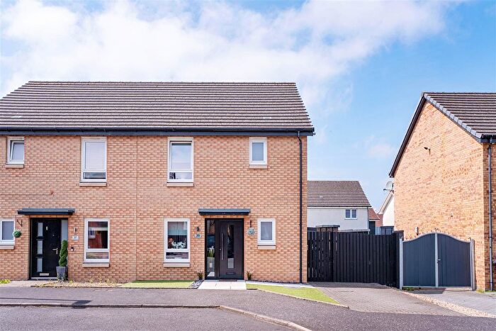3 Bedroom Semi-Detached House For Sale In Waddell Crescent, Newmains, Wishaw, ML2