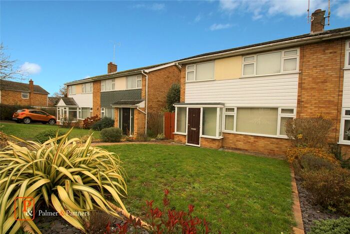 3 Bedroom Semi-Detached House To Rent In Upland Drive, Colchester, Essex, CO4