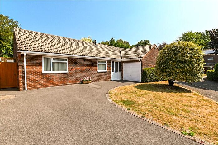 3 Bedroom Bungalow For Sale In Spinney Way, New Milton, Hampshire, BH25