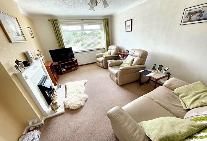 2 Bedroom Chalet For Sale In Rodney Close, BH12