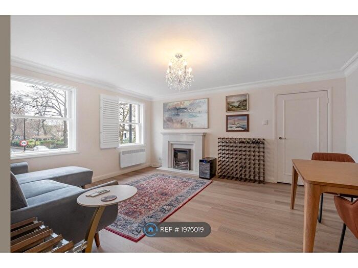 1 Bedroom Flat To Rent In St. Stephens Gardens, Notting Hill, London, W2