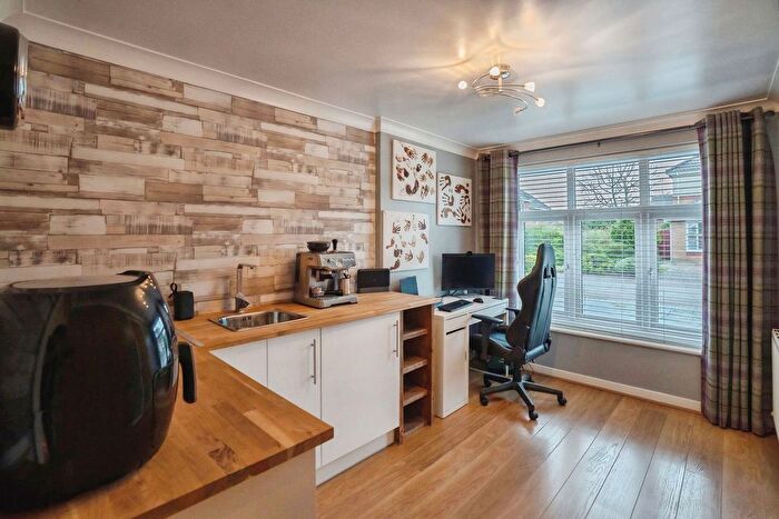 4 Bedroom Detached House For Sale In Cedardale Park, Widnes, WA8