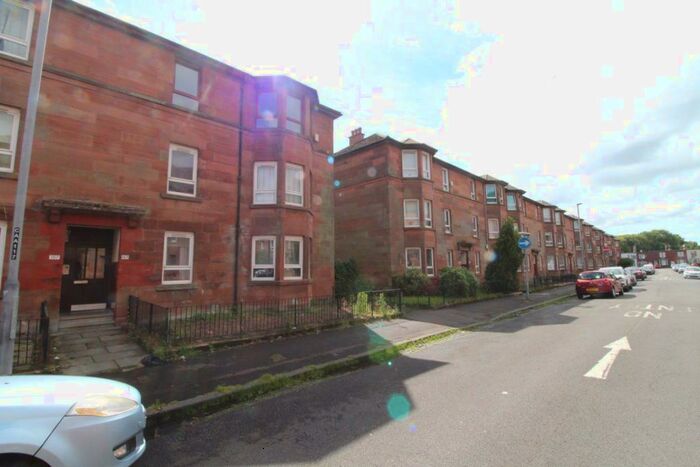 2 Bedroom Flat To Rent In Earl Street, Glasgow, G14