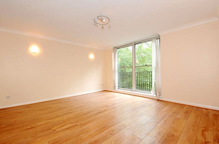 1 Bedroom Flat To Rent In Adelaide Road, Belsize Park, London, NW3