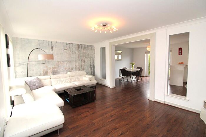 3 Bedroom Semi-Detached House For Sale In Bowmore View, Westercraigs, Inverness., IV3