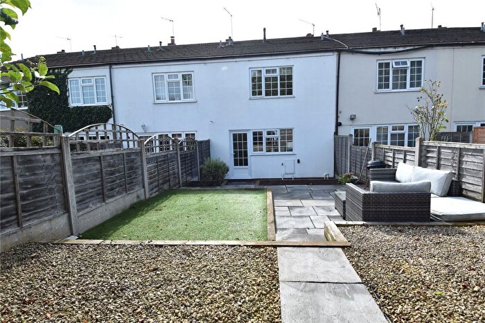 3 Bedroom Terraced House For Sale In Church Road, Droitwich, Worcestershire, WR9