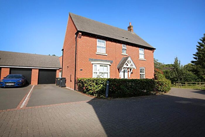 4 Bedroom Detached House For Sale In East Lawn Drive, Doveridge, Ashbourne, DE6