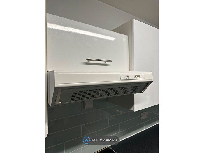 2 Bedroom End Of Terrace House To Rent In Crucible Close, Romford, RM6