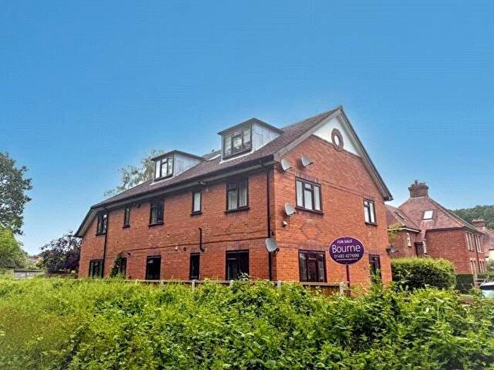 1 Bedroom Apartment For Sale In Eastwood Road, Bramley, Guildford, Surrey, GU5