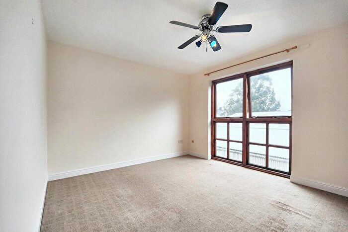 1 Bedroom Apartment To Rent In Bridge Road, Lancaster, LA1