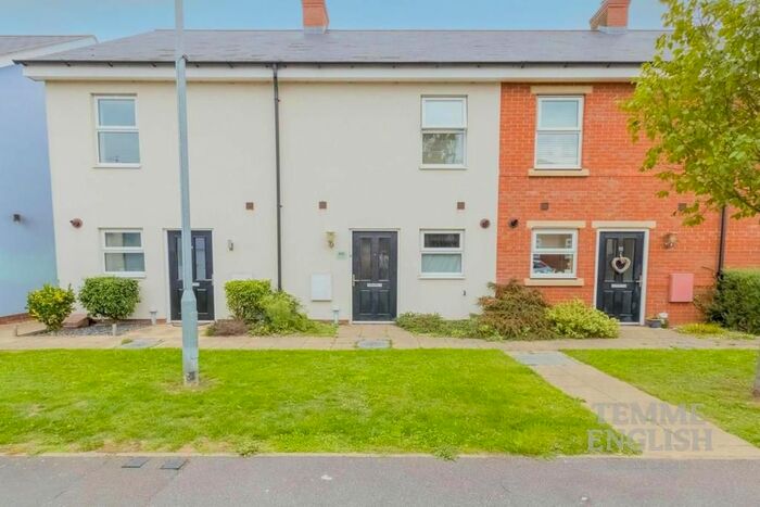 2 Bedroom Semi-Detached House To Rent In Port Lane, Colchester, CO1