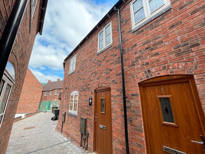 2 Bedroom Terraced House To Rent In Church Street, Atherstone, CV9