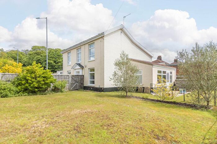 4 Bedroom Detached House For Sale In Sprowston Road, Norwich, NR3