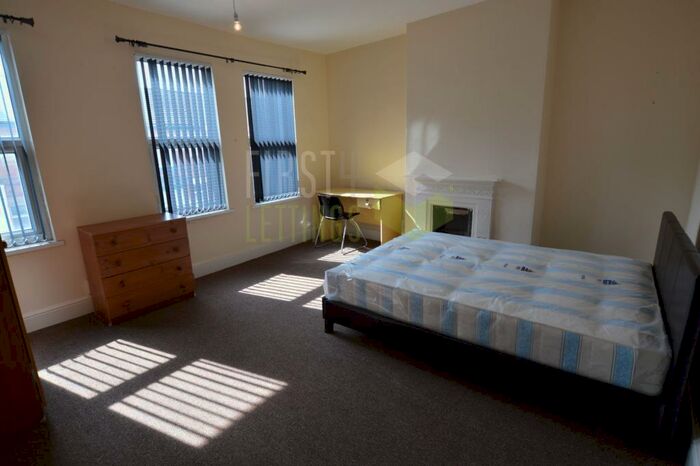 5 Bedroom Terraced House To Rent In Clarendon Park Road, Clarendon Park, LE2