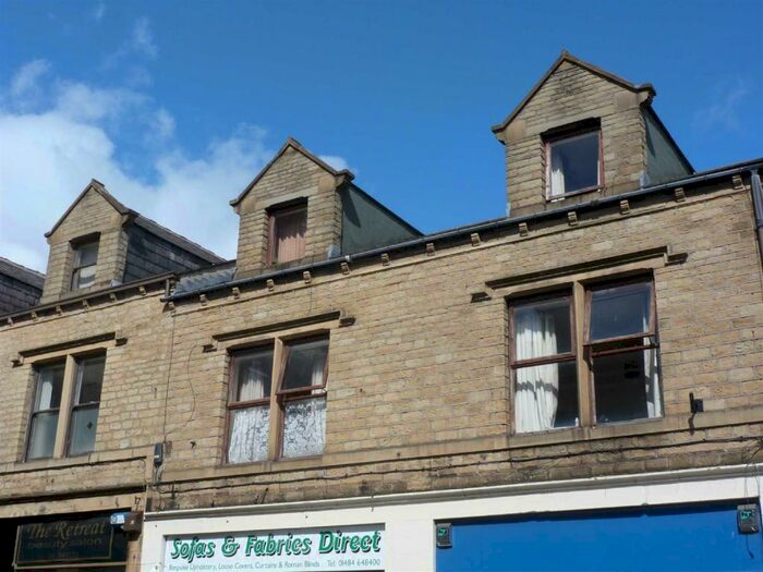 1 Bedroom Flat To Rent In Market Street, Milnsbridge, Huddersfield, HD3